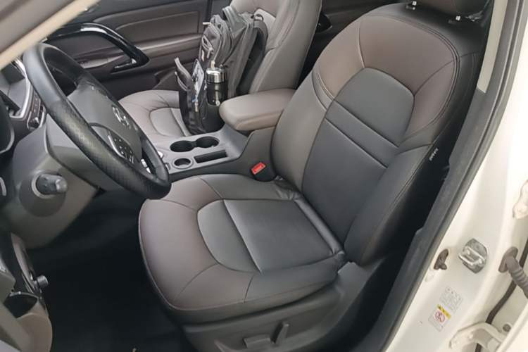 Used GAC Trumpchi GS4 2016 235T G-DCT Luxury Edition Left Front Seat