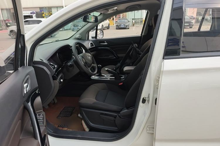 Used GAC Trumpchi GS4 2016 235T Manual Comfort Edition Left Front Seat