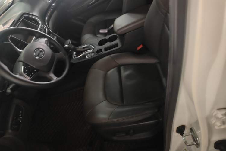 Used GAC Trumpchi GS4 2016 235T G-DCT Luxury Edition Left Front Seat