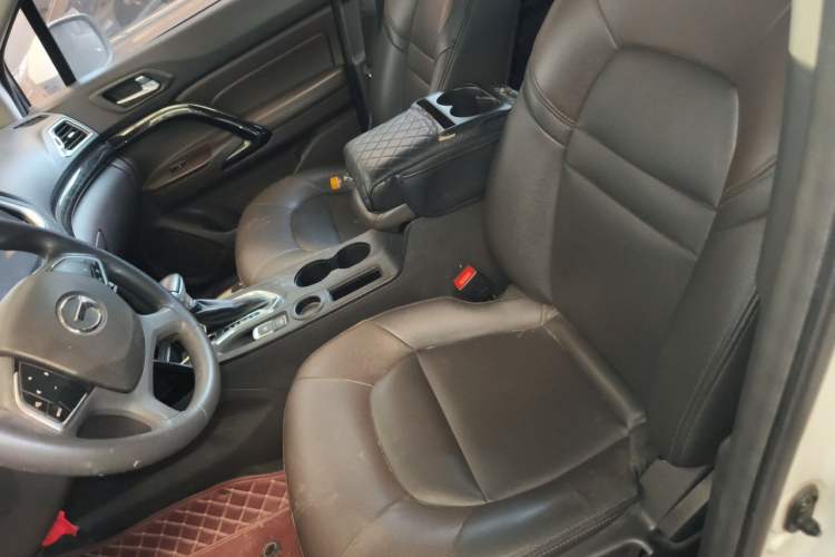 Used GAC Trumpchi GS4 2016 235T G-DCT Elite Edition Left Front Seat