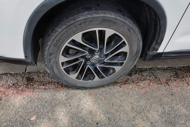 Used GAC Trumpchi GS4 2016 235T G-DCT Elite Edition Left Front Wheel Hub