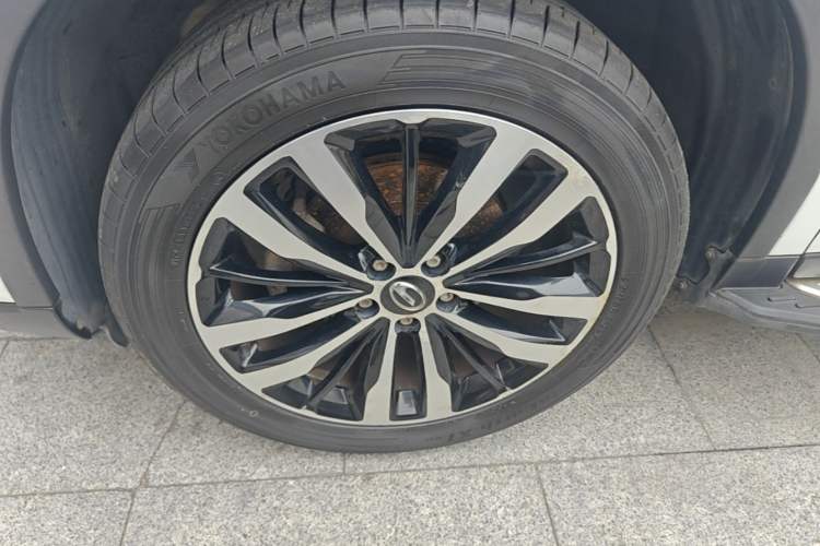 Used GAC Trumpchi GS4 2016 235T G-DCT Luxury Edition Left Front Wheel Hub
