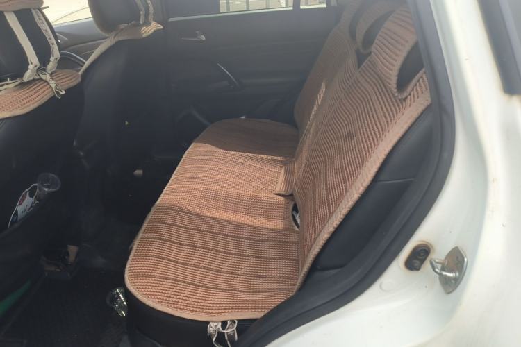 Used GAC Trumpchi GS4 2016 235T Manual Luxury Edition Left Rear Seat