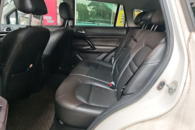 Used GAC Trumpchi GS4 2016 235T Manual Luxury Edition Left Rear Seat