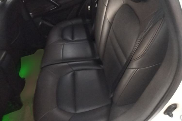 Used GAC Trumpchi GS4 2016 235T G-DCT Elite Edition Left Rear Seat