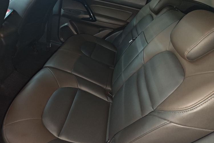 Used GAC Trumpchi GS4 2016 235T G-DCT Elite Edition Left Rear Seat