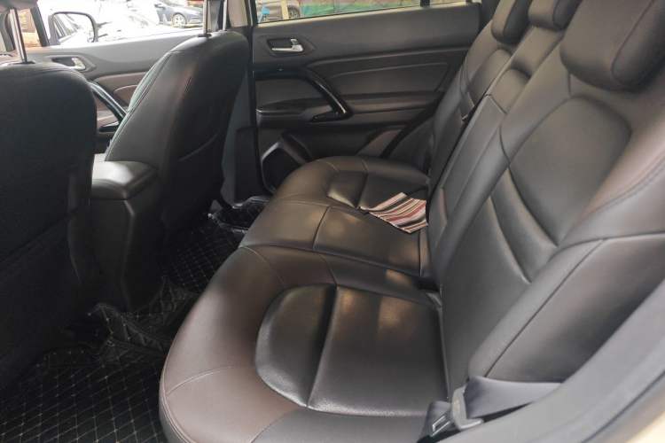 Used GAC Trumpchi GS4 2016 235T G-DCT Luxury Edition Left Rear Seat