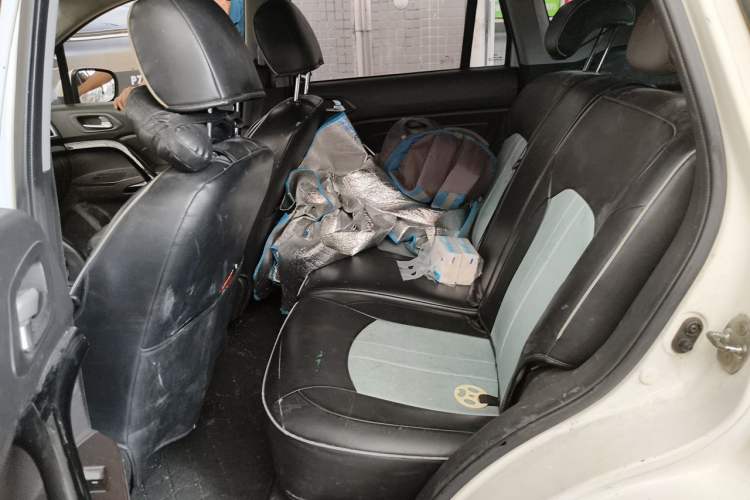 Used GAC Trumpchi GS4 2016 235T Manual Comfort Edition Left Rear Seat