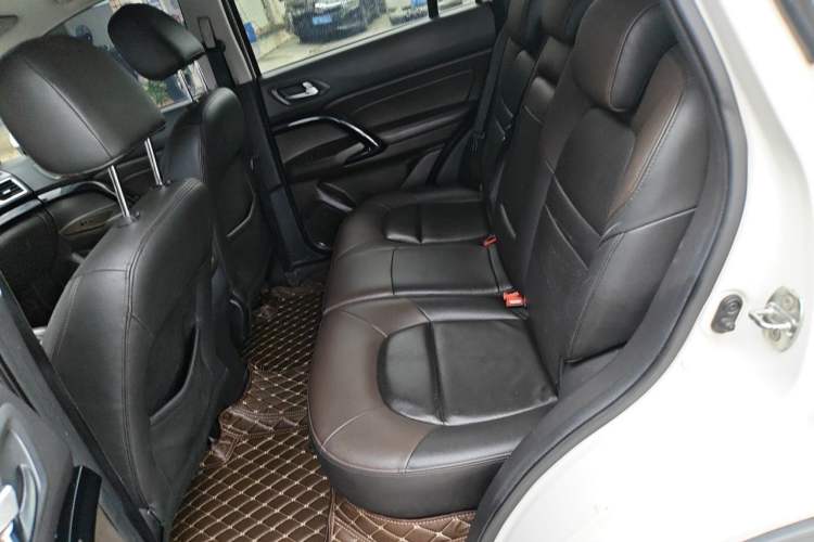 Used GAC Trumpchi GS4 2016 235T G-DCT Luxury Edition Left Rear Seat