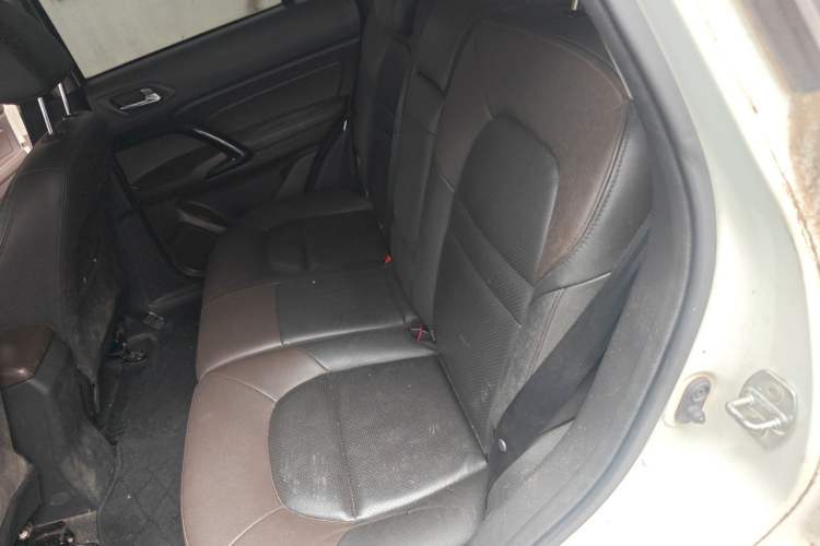 Used GAC Trumpchi GS4 2016 235T Manual Luxury Edition Left Rear Seat