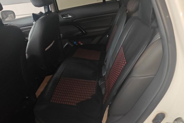 Used GAC Trumpchi GS4 2016 235T G-DCT Luxury Edition Left Rear Seat