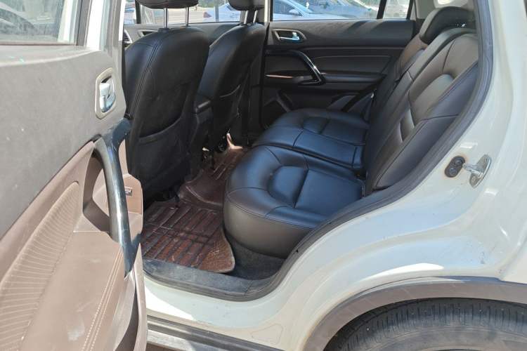 Used GAC Trumpchi GS4 2016 235T G-DCT Elite Edition Left Rear Seat