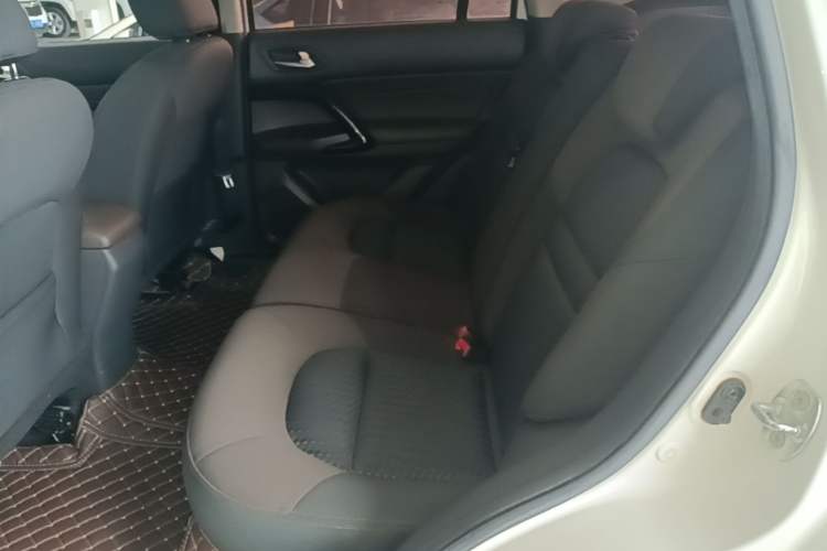 Used GAC Trumpchi GS4 2016 235T Manual Comfort Edition Left Rear Seat