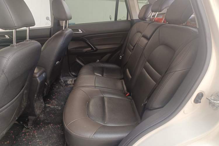 Used GAC Trumpchi GS4 2016 235T Manual Luxury Edition Left Rear Seat