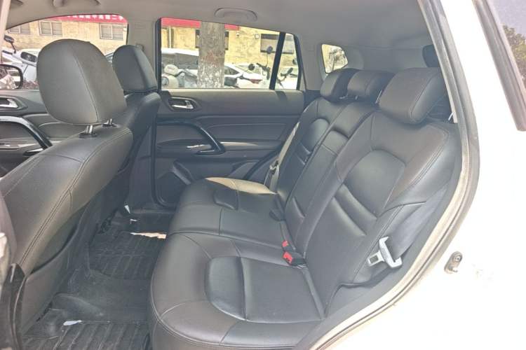 Used GAC Trumpchi GS4 2016 235T G-DCT Luxury Edition Left Rear Seat