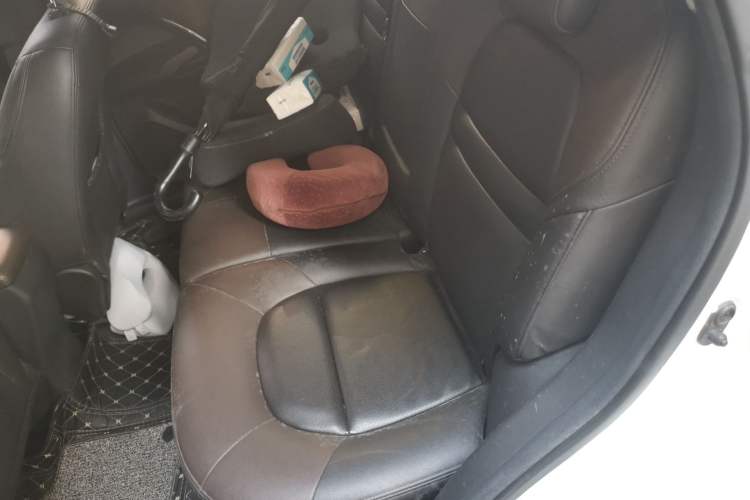 Used GAC Trumpchi GS4 2016 235T G-DCT Luxury Edition Left Rear Seat