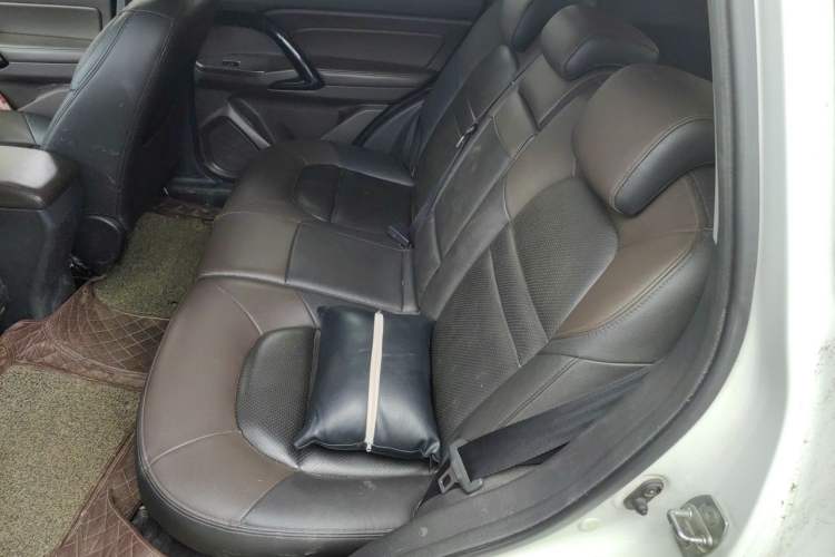 Used GAC Trumpchi GS4 2016 235T Manual Luxury Edition Left Rear Seat