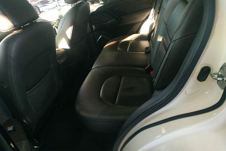 Used GAC Trumpchi GS4 2016 235T G-DCT Luxury Edition Left Rear Seat