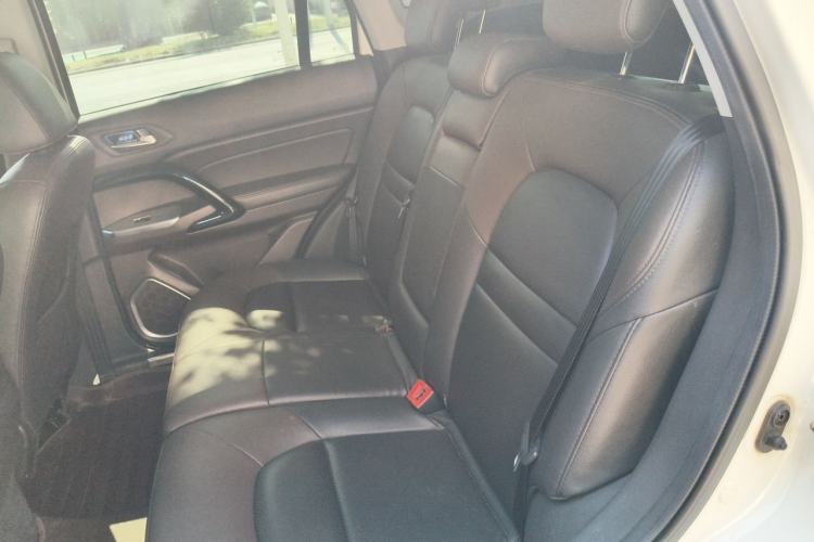 Used GAC Trumpchi GS4 2016 235T G-DCT Luxury Edition Left Rear Seat