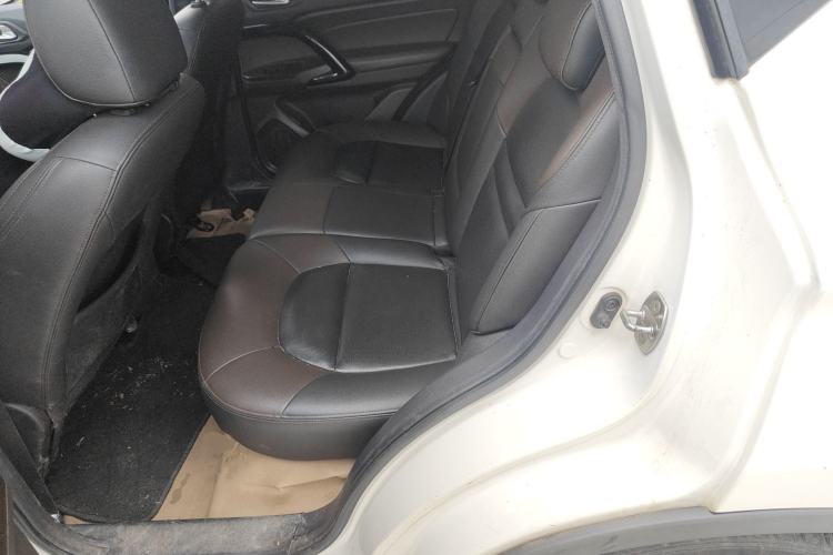 Used GAC Trumpchi GS4 2016 235T Manual Luxury Edition Left Rear Seat