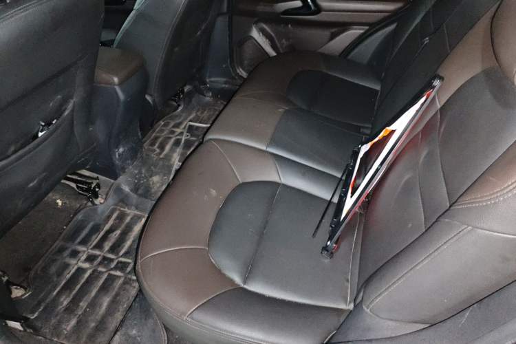 Used GAC Trumpchi GS4 2016 235T G-DCT Elite Edition Left Rear Seat
