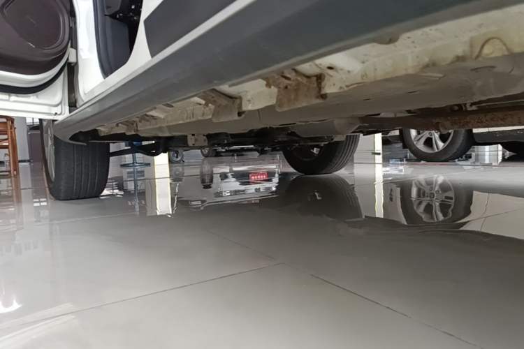 Used GAC Trumpchi GS4 2016 235T Manual Comfort Edition Left Side Sill