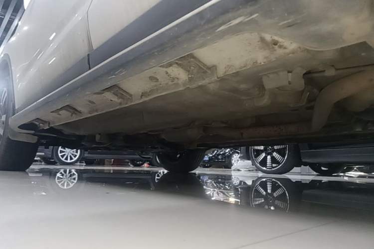 Used GAC Trumpchi GS4 2016 235T Manual Luxury Edition Left Side Sill