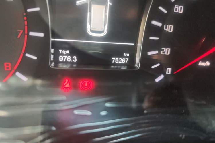 Used GAC Trumpchi GS4 2016 235T Manual Luxury Edition Odometer Close Up