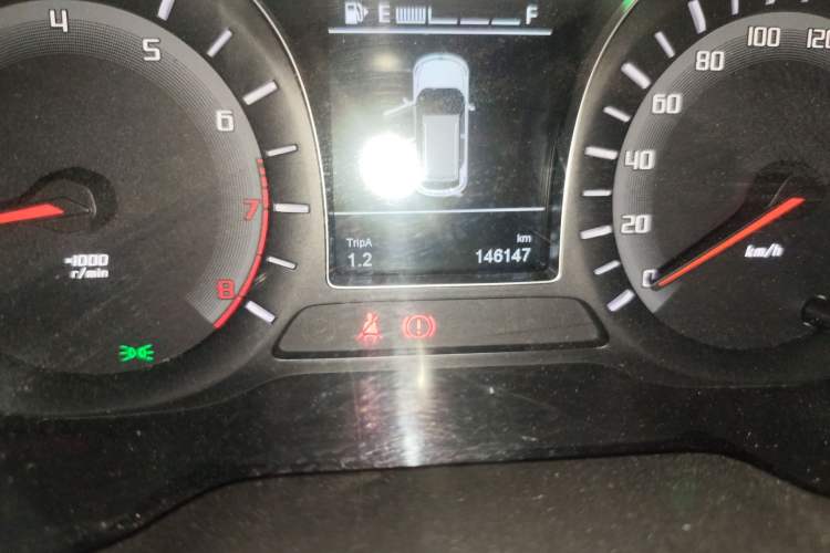 Used GAC Trumpchi GS4 2016 235T Manual Luxury Edition Odometer Close Up