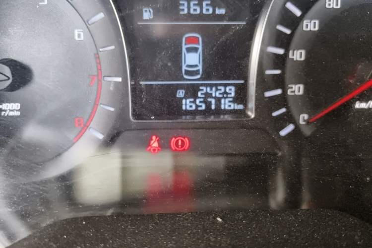 Used GAC Trumpchi GS4 2016 235T Manual Comfort Edition Odometer Close Up
