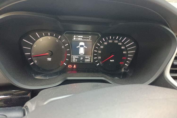 Used GAC Trumpchi GS4 2016 235T G-DCT Elite Edition Odometer Close Up