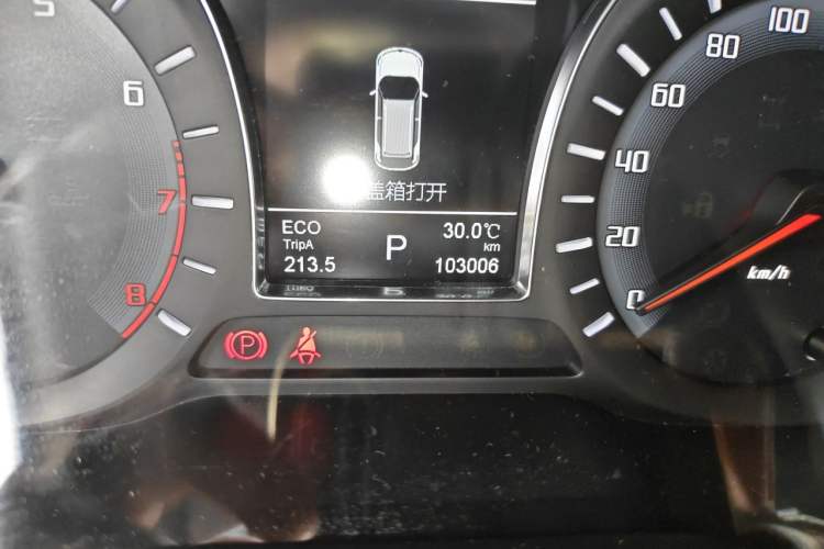 Used GAC Trumpchi GS4 2016 235T G-DCT Luxury Edition Odometer Close Up