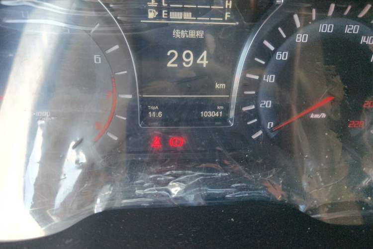 Used GAC Trumpchi GS4 2016 235T Manual Luxury Edition Odometer Close Up