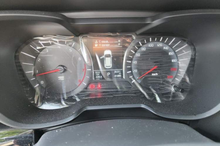 Used GAC Trumpchi GS4 2016 235T G-DCT Elite Edition Odometer Close Up