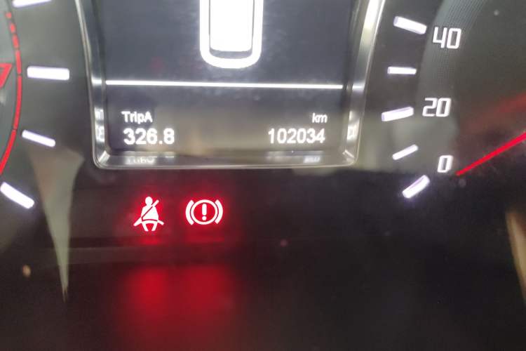 Used GAC Trumpchi GS4 2016 235T Manual Luxury Edition Odometer Close Up