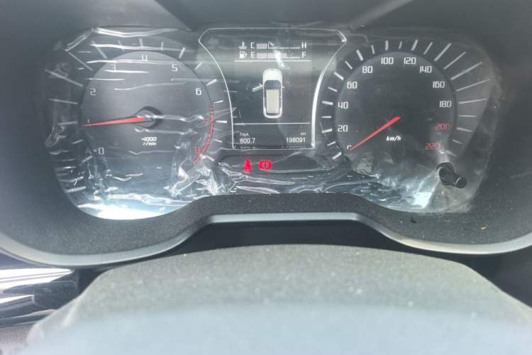 Used GAC Trumpchi GS4 2016 235T Manual Luxury Edition Odometer Close Up