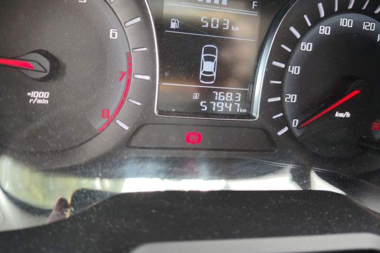 Used GAC Trumpchi GS4 2016 235T Manual Comfort Edition Odometer Close Up