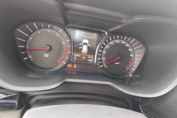 Used GAC Trumpchi GS4 2016 235T G-DCT Luxury Edition Odometer Close Up