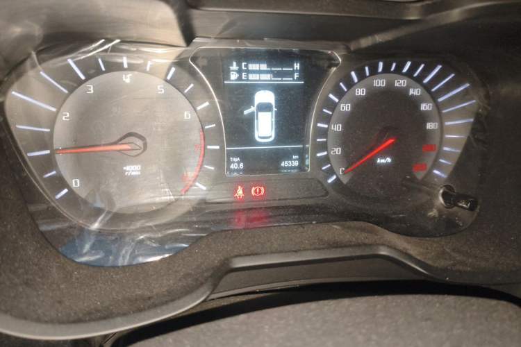 Used GAC Trumpchi GS4 2016 235T Manual Luxury Edition Odometer Close Up