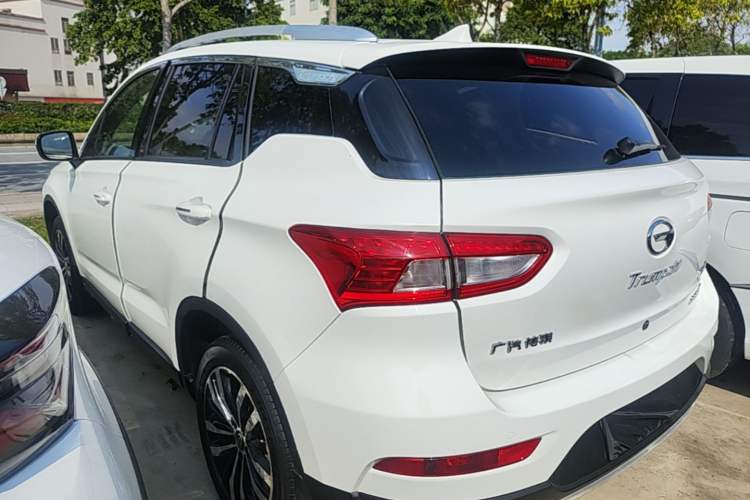 Used GAC Trumpchi GS4 2016 235T G-DCT Luxury Edition Rear Left 45 Deg