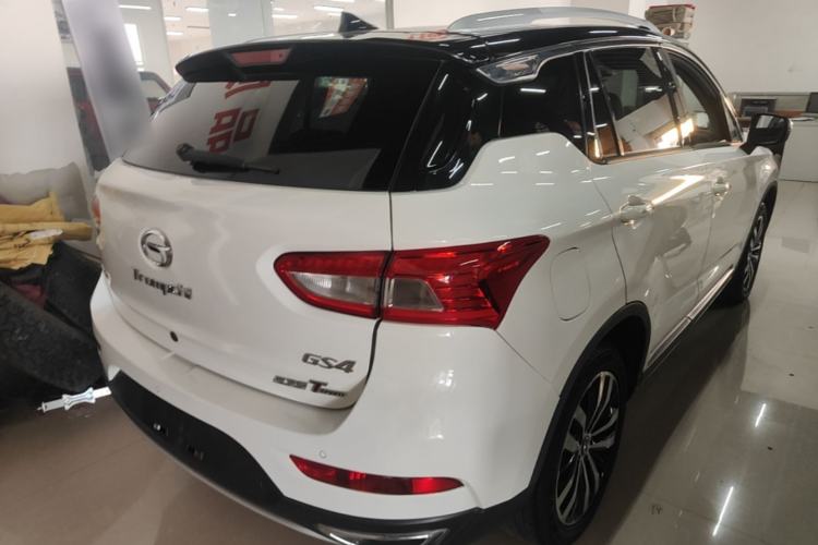 Used GAC Trumpchi GS4 2016 235T G-DCT Luxury Edition Rear Right 45 Deg