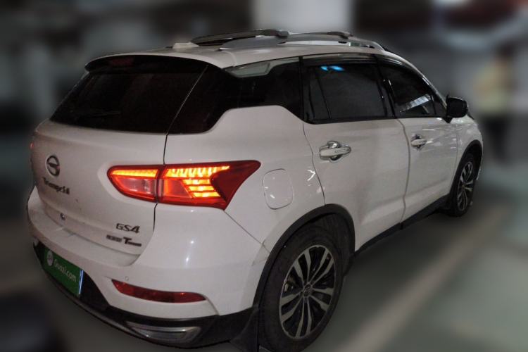 Used GAC Trumpchi GS4 2016 235T G-DCT Premium Edition Rear Right 45 Deg