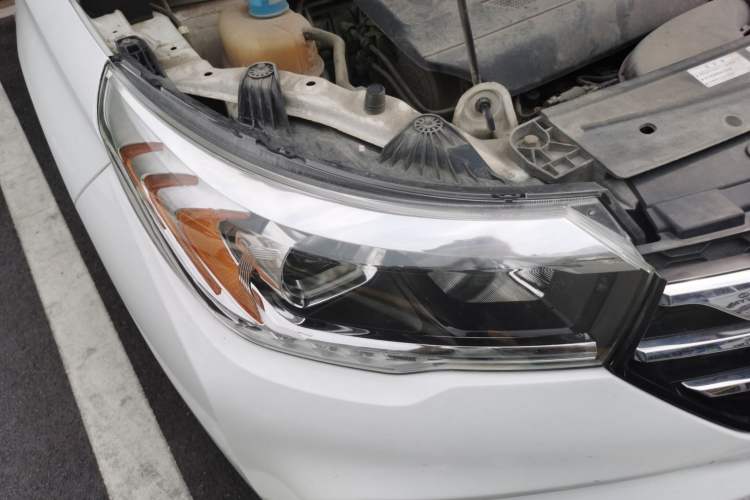 Used GAC Trumpchi GS4 2016 235T G-DCT Luxury Edition Right Front Headlight