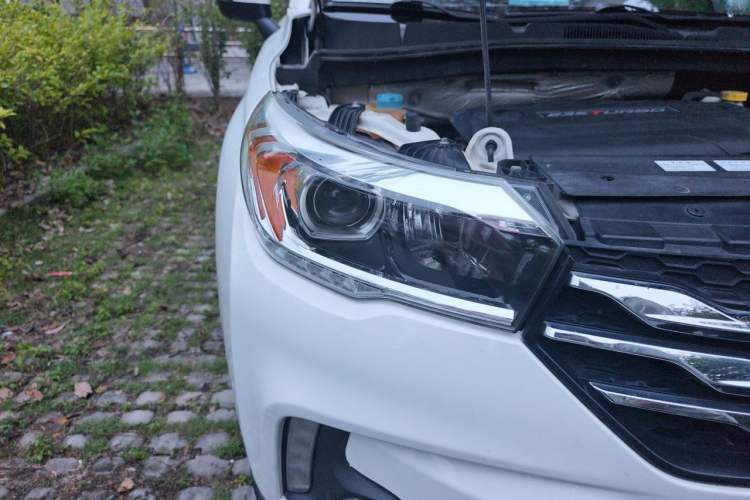 Used GAC Trumpchi GS4 2016 235T G-DCT Luxury Edition Right Front Headlight