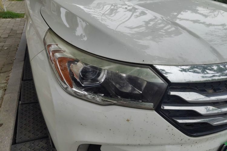 Used GAC Trumpchi GS4 2016 235T Manual Luxury Edition Right Front Headlight
