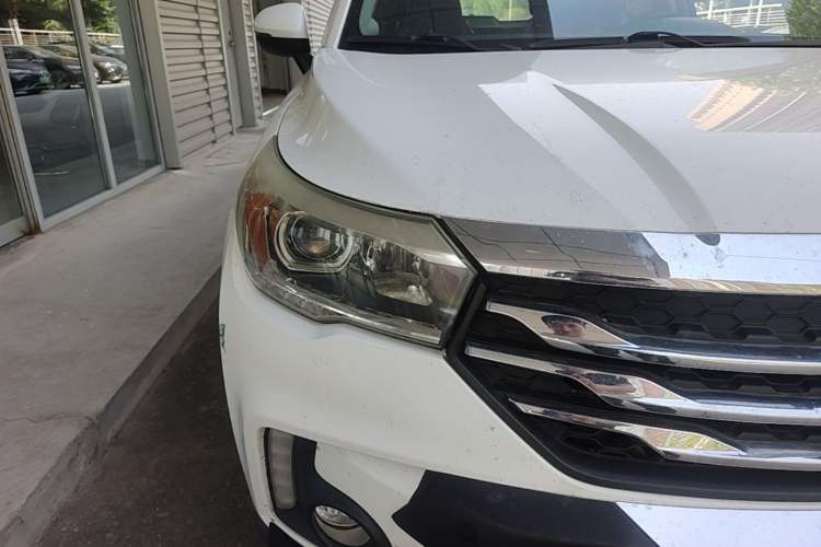Used GAC Trumpchi GS4 2016 235T G-DCT Elite Edition Right Front Headlight