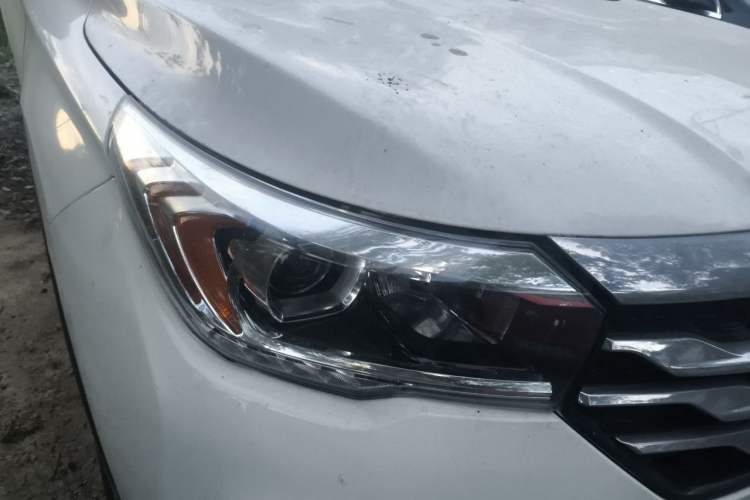 Used GAC Trumpchi GS4 2016 235T Manual Luxury Edition Right Front Headlight