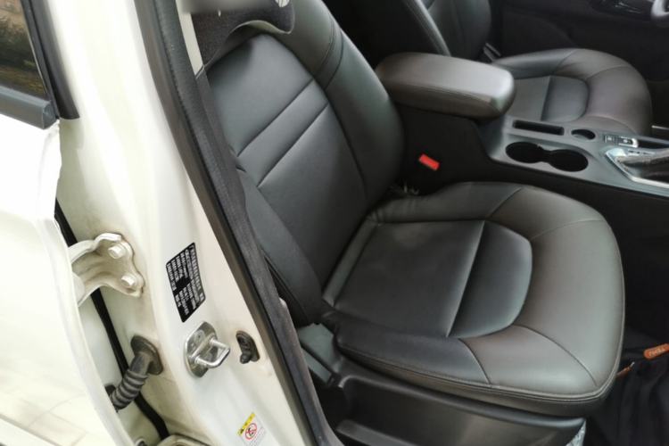 Used GAC Trumpchi GS4 2016 235T G-DCT Elite Edition Right Front Seat