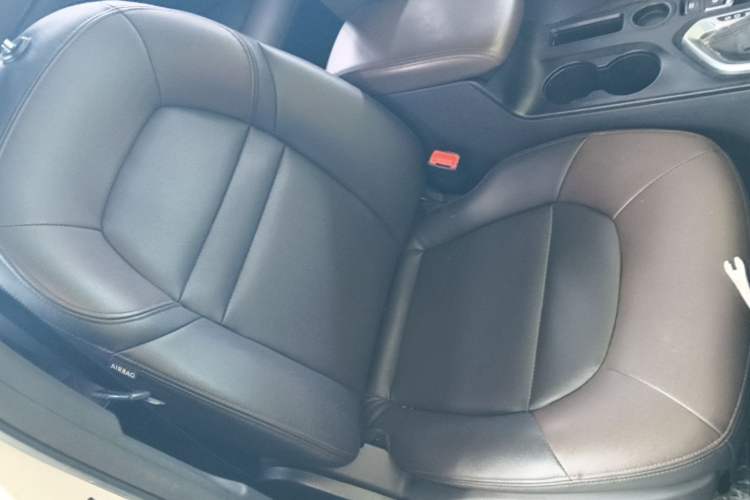 Used GAC Trumpchi GS4 2016 235T G-DCT Elite Edition Right Front Seat