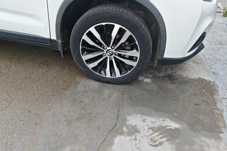 Used GAC Trumpchi GS4 2016 235T G-DCT Luxury Edition Right Front Wheel Hub